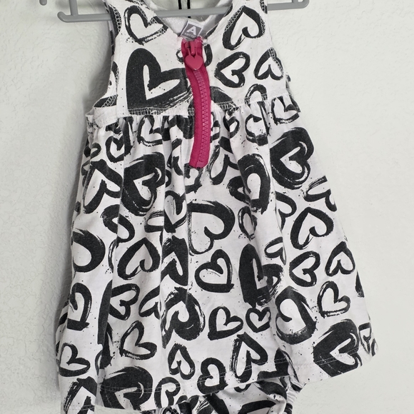 Amy Coe Other - 18m Amy Coe Heart Romper And Matching Bloomers